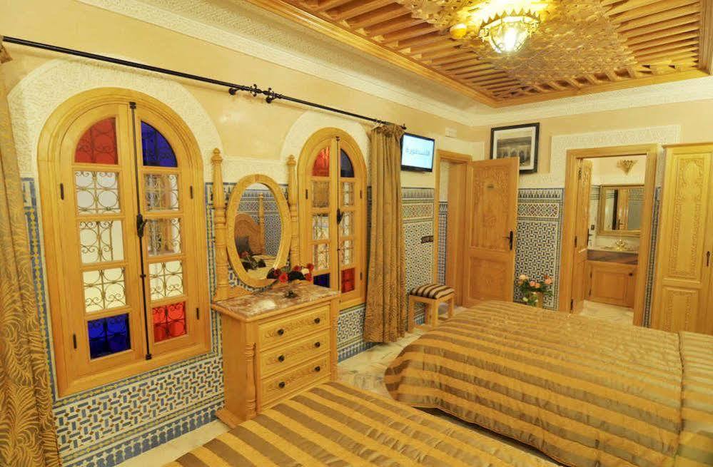 Dar Al Madina Al Kadima Hotel Fes Ngoại thất bức ảnh